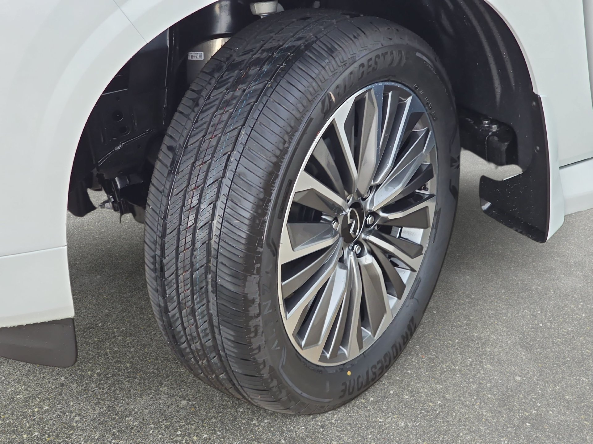 New 2027 INFINITI QX80 Luxe AWD/4WD image 31