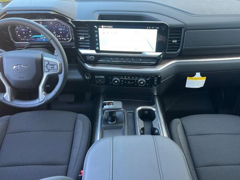 New 2026 Chevrolet Silverado 1500 LT Trail Boss w/ Convenience Package II image 10