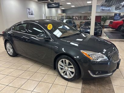 Used 2016 Buick Regal Premium w/ Driver Confidence Package #1