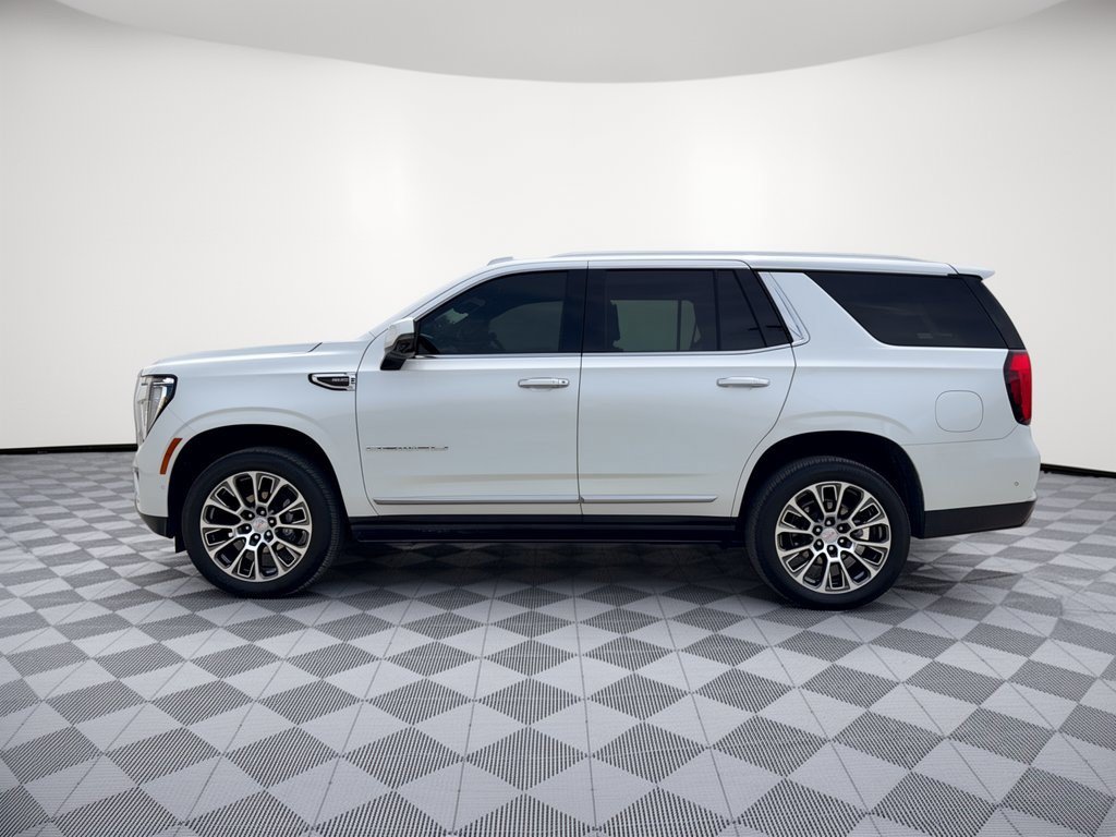 Used 2025 GMC Yukon Denali w/ Denali Reserve Package AWD/4WD image 2