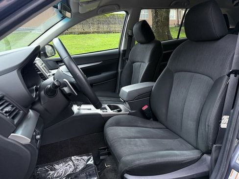 Used 2014 Subaru Outback 2.5i Premium image 10