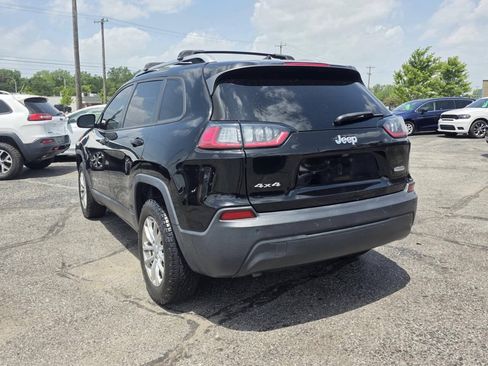 Used 2020 Jeep Cherokee Latitude w/ Safety Group AWD/4WD image 6