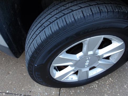 Used 2011 GMC Terrain SLE image 39