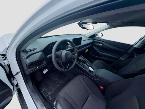 New 2026 Honda Accord LX image 9
