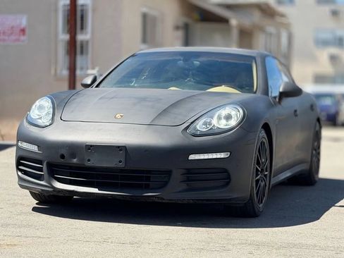 Used 2014 Porsche Panamera image 6