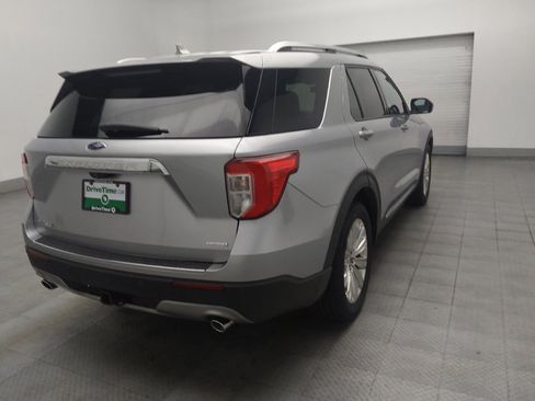 Used 2020 Ford Explorer Limited w/ Class III Trailer Tow Package image 9