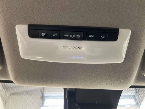 New 2025 Nissan Versa SV w/ Trunk Package image 12