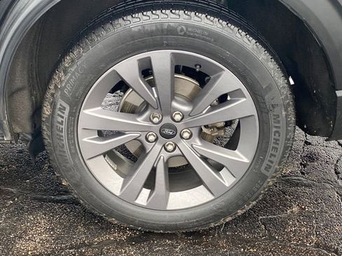 Used 2023 Ford Explorer XLT w/ Equipment Group 202A image 19