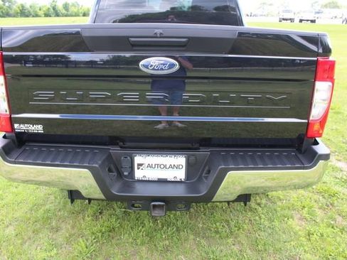 Used 2022 Ford F250 XL w/ STX Appearance Package AWD/4WD image 12