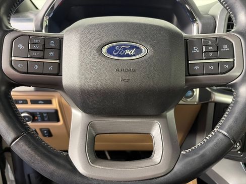 Used 2022 Ford F150 Lariat w/ Equipment Group 502A High AWD/4WD image 16