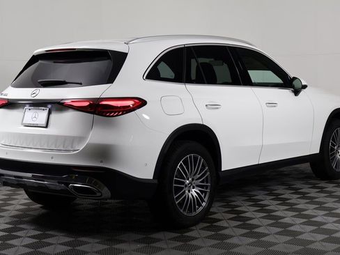 New 2026 Mercedes-Benz GLC 300 GLC 300 image 2