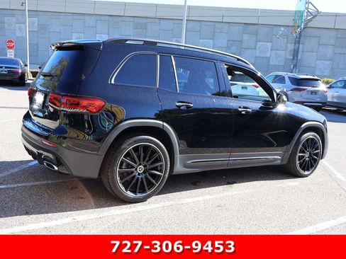 Certified 2023 Mercedes-Benz GLB 250 image 10