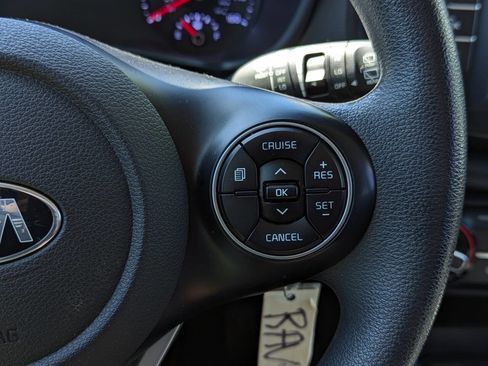 Used 2020 Kia Soul LX FWD image 22