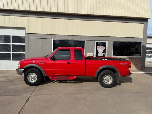 Used 1999 Ford Ranger XLT image 1