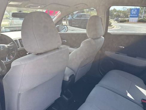 Used 2022 Honda HR-V LX image 20