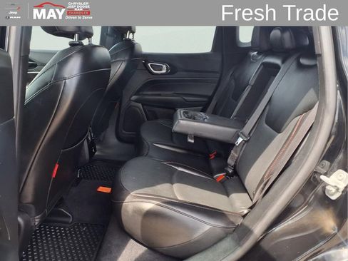 Used 2023 Jeep Compass Trailhawk w/ Trailhawk Elite Group AWD/4WD image 11