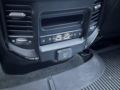 Certified 2023 RAM 1500 Limited w/ Cold Weather Group image 22