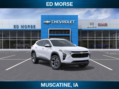 New 2026 Chevrolet Trax LT w/ Driver Confidence Package image 1