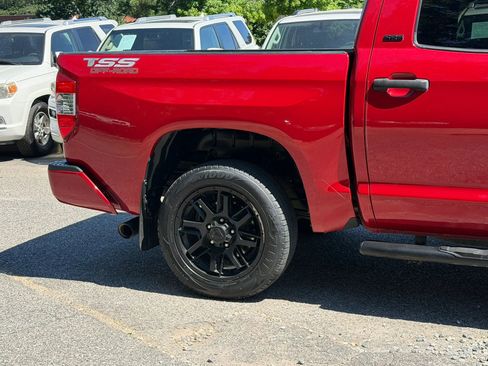 Used 2021 Toyota Tundra SR5 RWD image 8