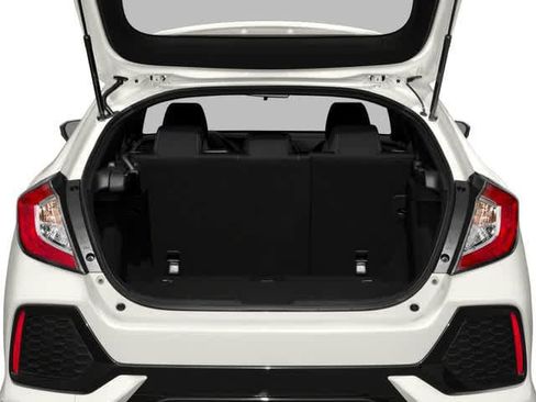 Used 2018 Honda Civic Sport image 12