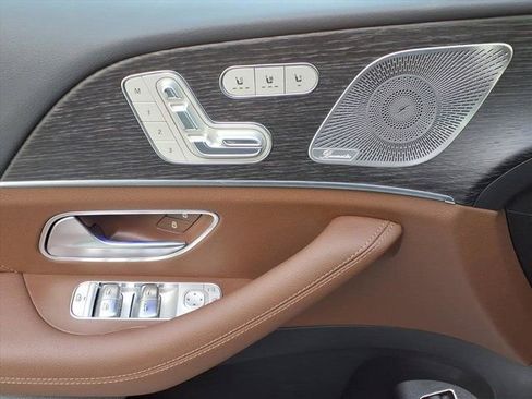 New 2026 Mercedes-Benz GLE 450e 4MATIC image 13