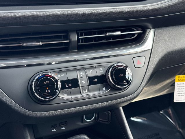 New 2026 Buick Envista Preferred w/ Convenience I Package FWD image 24