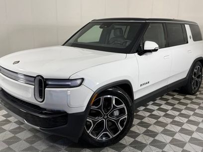 Used 2026 Rivian R1S Adventure