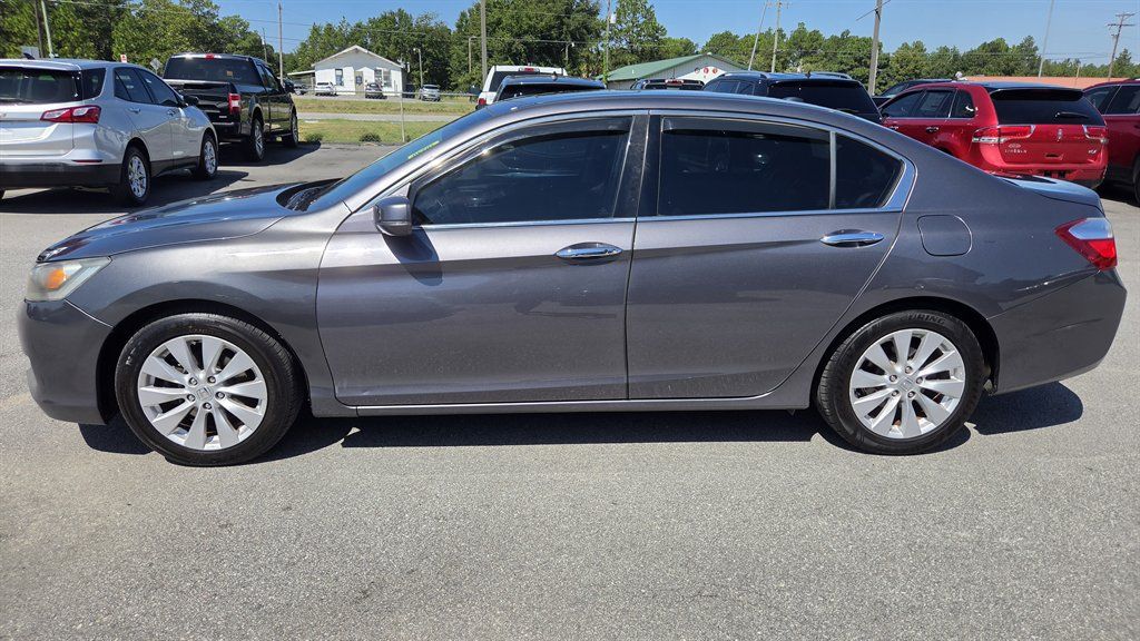 Used 2015 Honda Accord EX-L image 2