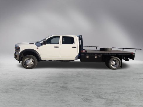 New 2026 RAM 5500 Tradesman w/ Chrome Appearance Group image 4