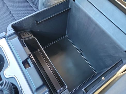 Used 2018 GMC Sierra 1500 SLE w/ SLE Value Package image 14