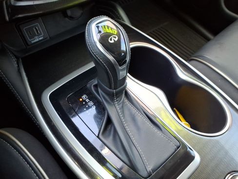 Used 2020 INFINITI QX60 Luxe w/ Essential Package image 23