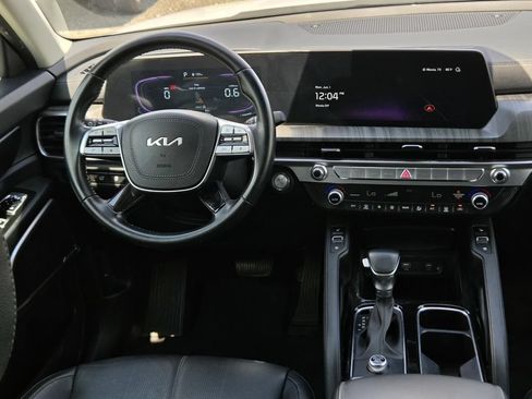 Used 2025 Kia Telluride EX FWD image 18