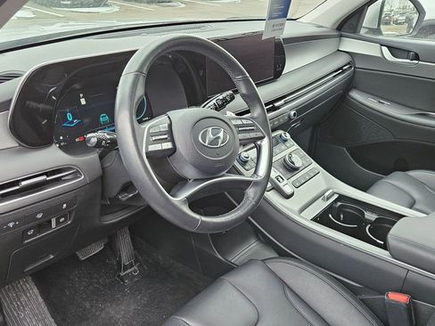 Used 2024 Hyundai Palisade SEL w/ Premium Package image 14