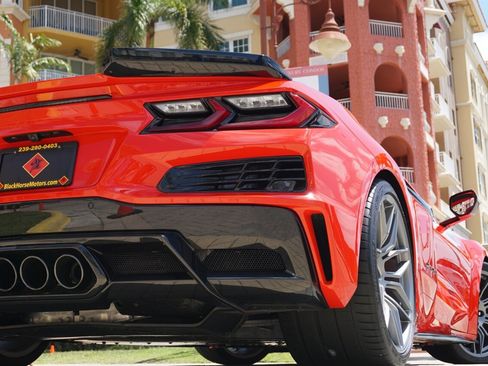Used 2024 Chevrolet Corvette Z06 w/ Stealth Interior Trim Package RWD image 43