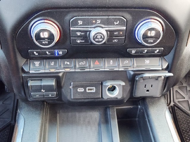 Used 2023 Chevrolet Silverado 2500 High Country w/ Technology Package AWD/4WD image 22