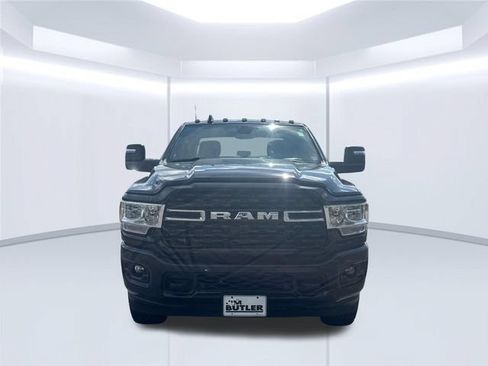 Used 2024 RAM 2500 Big Horn w/ Sport Appearance Package AWD/4WD image 16
