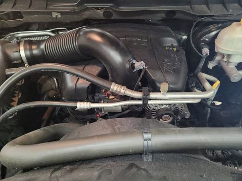 Used 2015 RAM 1500 Big Horn AWD/4WD image 30