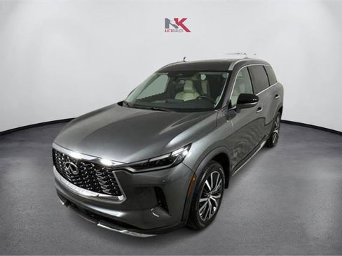 Used 2022 INFINITI QX60 Sensory w/ Cargo Package image 2