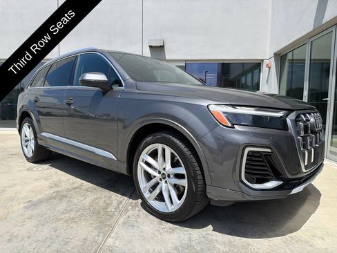 Used 2025 Audi Q7 3.0T Premium Plus AWD/4WD image 1