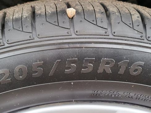 Used 2017 Nissan Sentra SV image 15