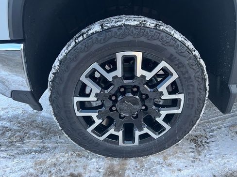 New 2026 Chevrolet Silverado 2500 LTZ w/ LTZ Premium Package image 9