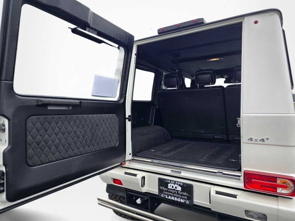 Used 2018 Mercedes-Benz G 550 Squared image 24