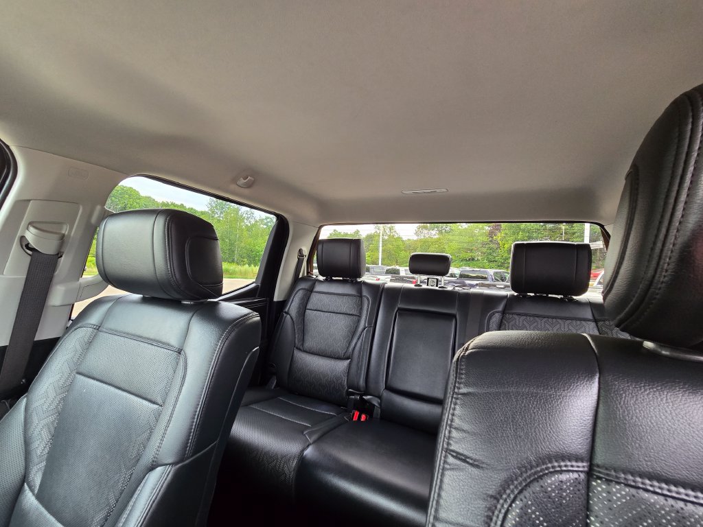 Used 2023 Toyota Tundra SR5 w/ SR5 Premium Package AWD/4WD image 28