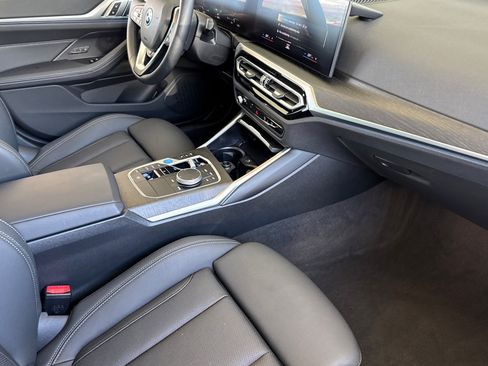 Certified 2023 BMW i4 eDrive40 w/ Premium Package RWD image 32