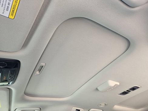 New 2026 Kia Carnival SX Prestige FWD image 20