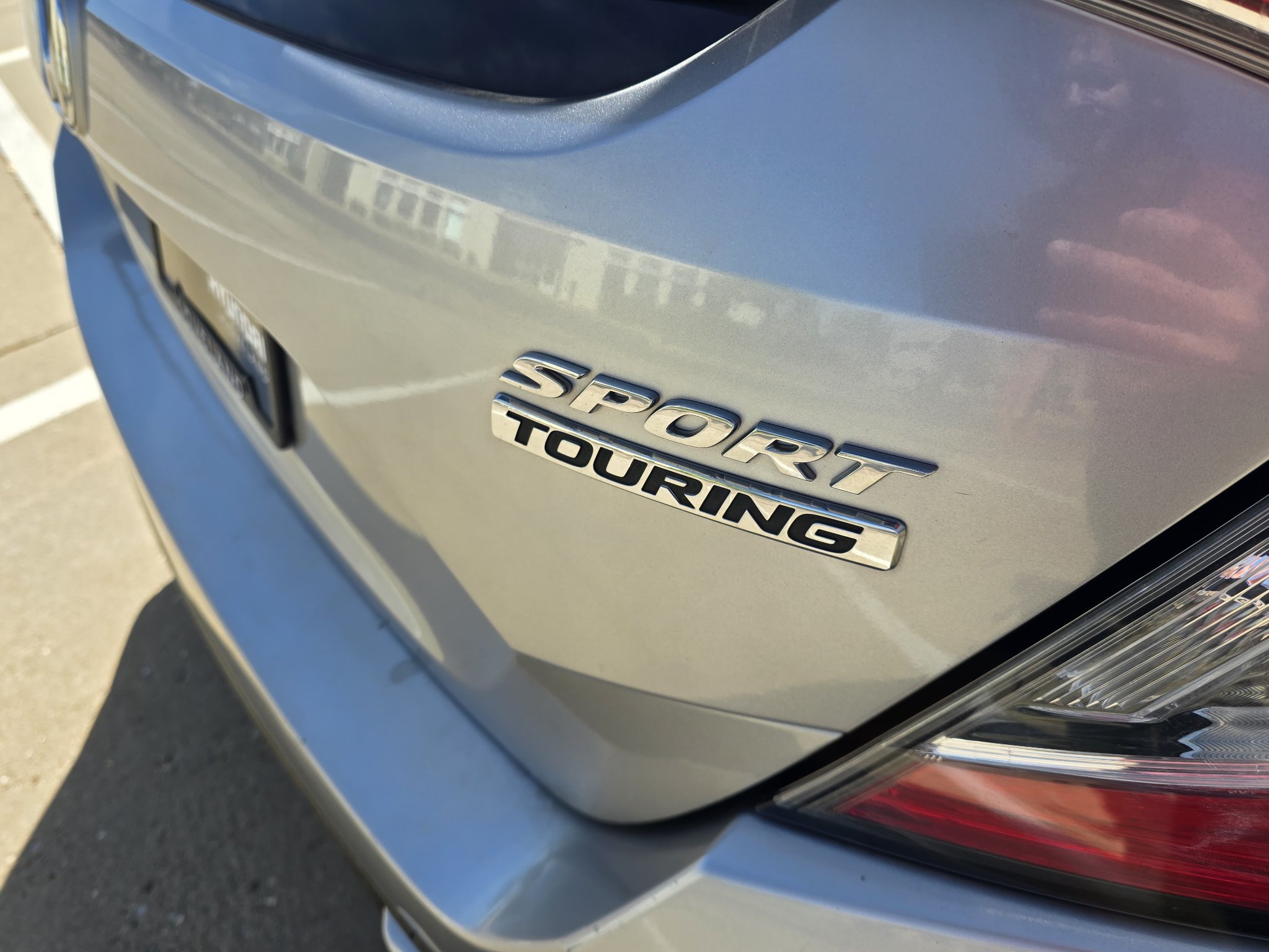 Used 2018 Honda Civic Sport Touring image 12