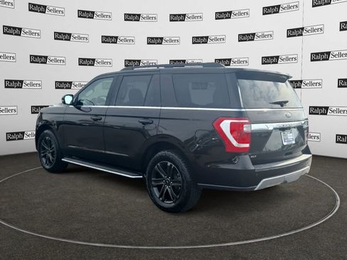 Used 2021 Ford Expedition XLT image 4
