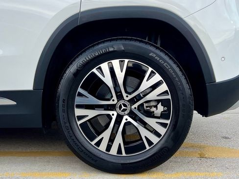 Certified 2025 Mercedes-Benz GLA 250 4MATIC image 12