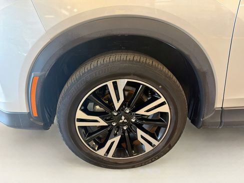 Used 2025 Mitsubishi Eclipse Cross SE AWD/4WD image 11