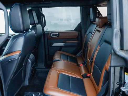 Used 2022 Ford Bronco Outer Banks image 20